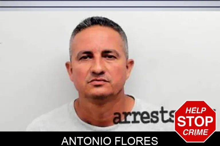 Antonio Flores