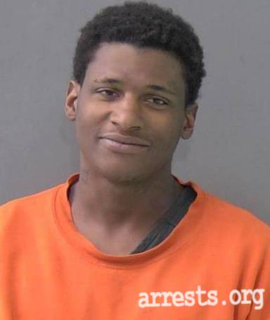 Dantrayvious Capers