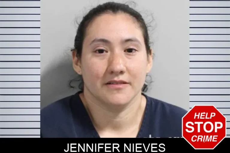 Jennifer Nieves