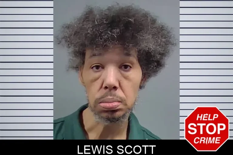 Lewis Scott