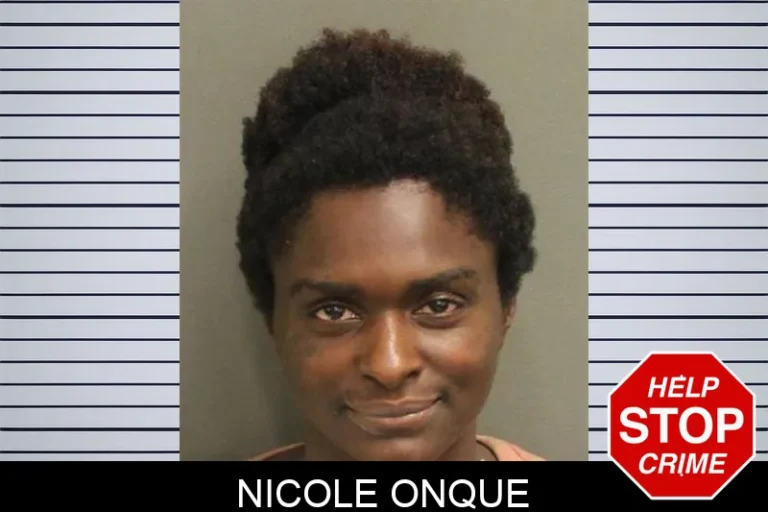 Nicole Onque