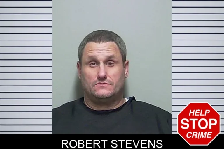 Robert Stevens