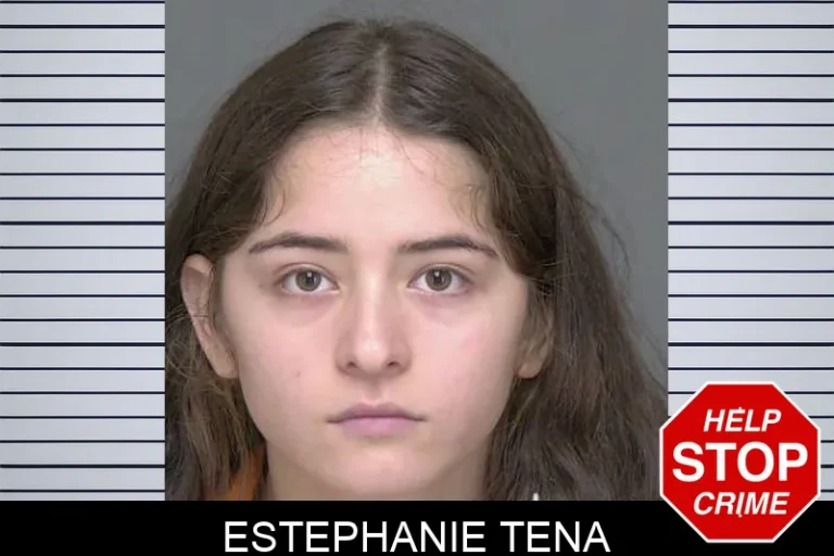Estephanie Tena