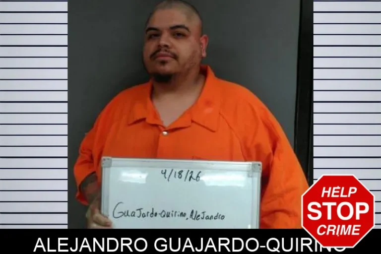 Alejandro GuAjardo-QuIrino