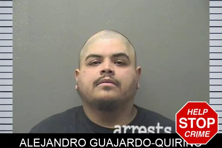 Alejandro GuAjardo-QuIrino