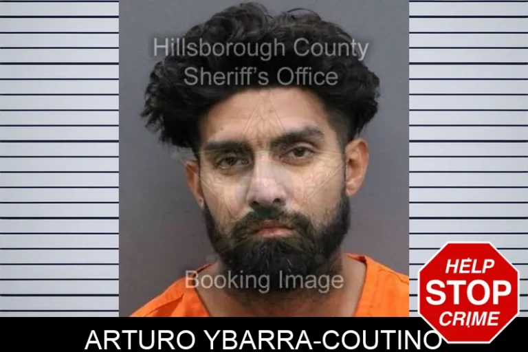 ArtuRo Ybarra-CouTino