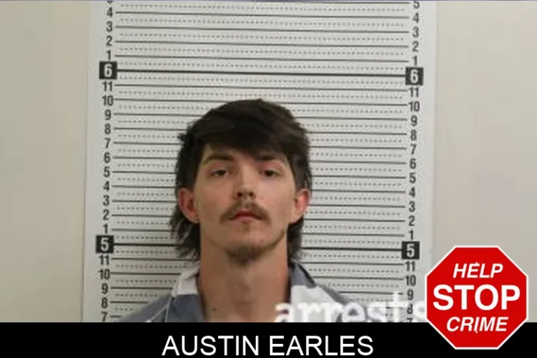 AuStin Earles