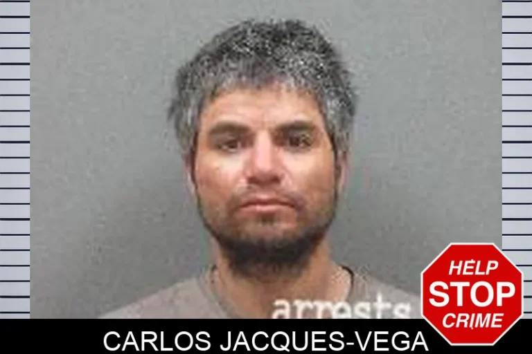 Carlos JacquEs-Vega