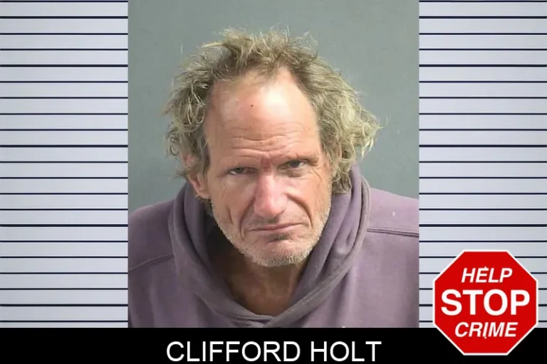 Clifford Holt