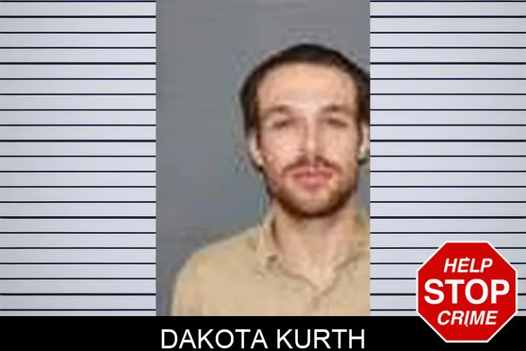 Dakota KuRth