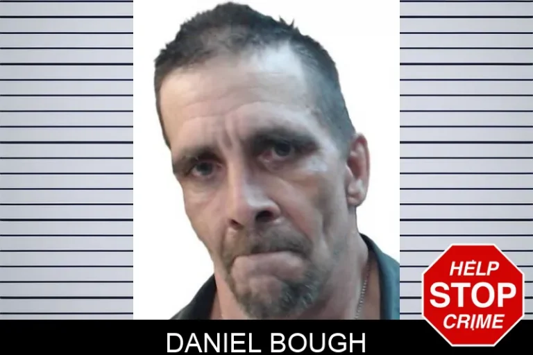 Daniel BouGh