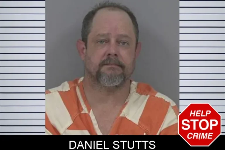 Daniel StuTts