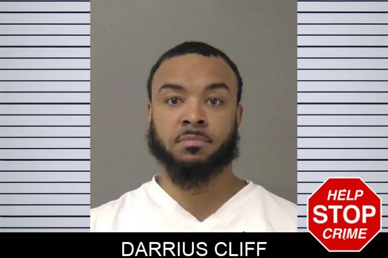 DarriuS Cliff