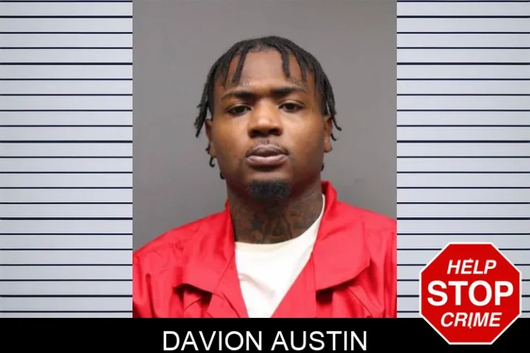 Davion AuStin