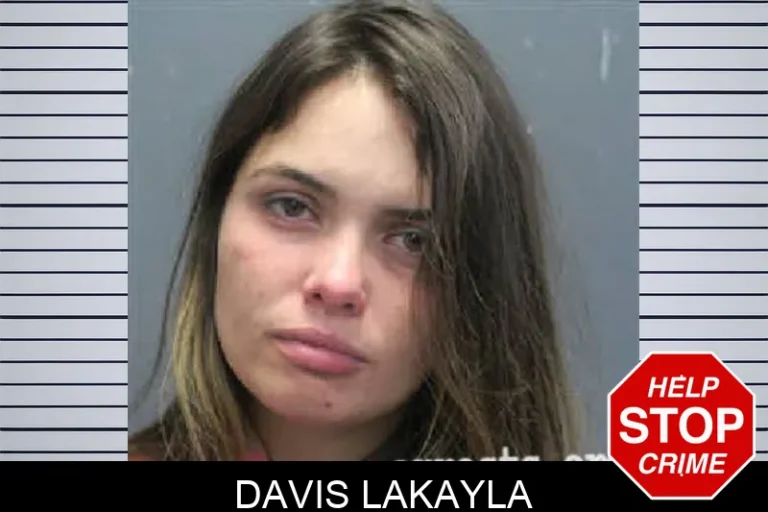 Davis Lakayla