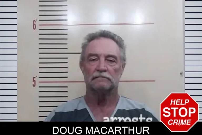 DouG MacarthuR