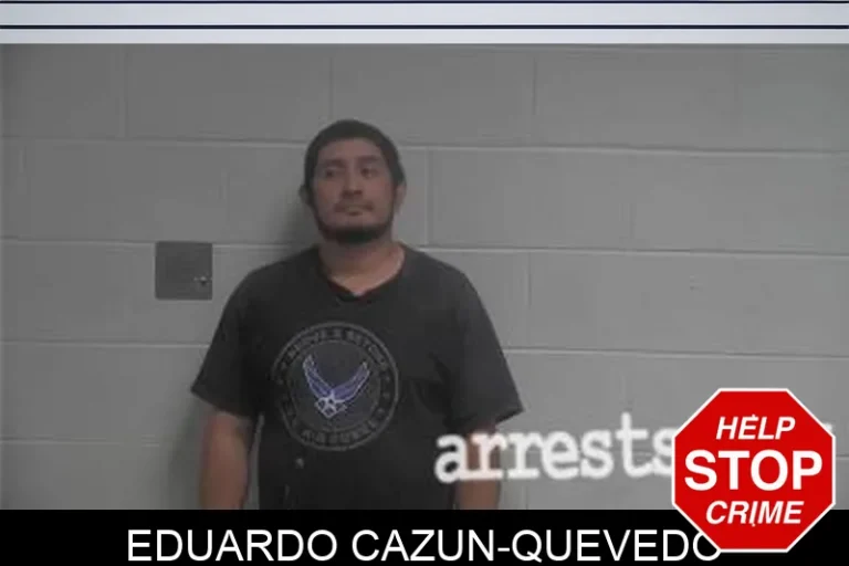 EduArdo CazuN-QuEvedo