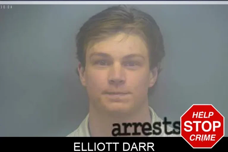 Elliott Darr