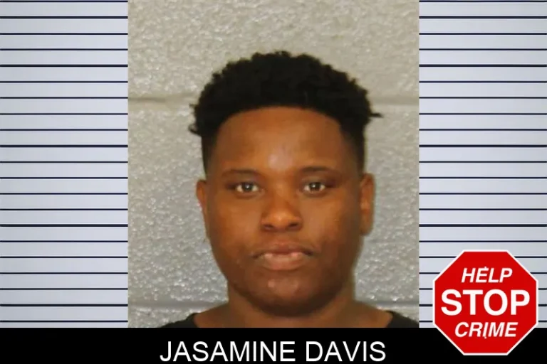 Jasamine Davis