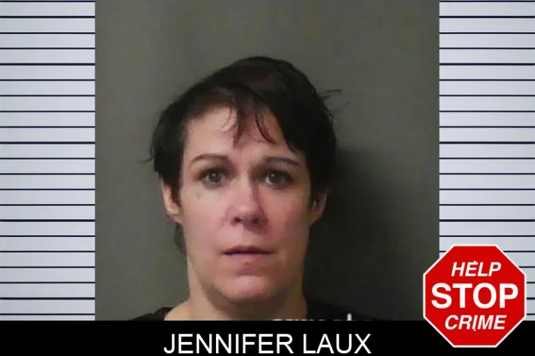 Jennifer LauX