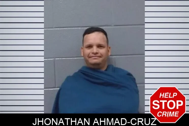 Jhonathan Ahmad-Cruz