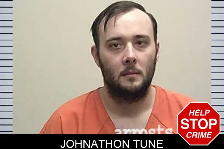 Johnathon TuNe