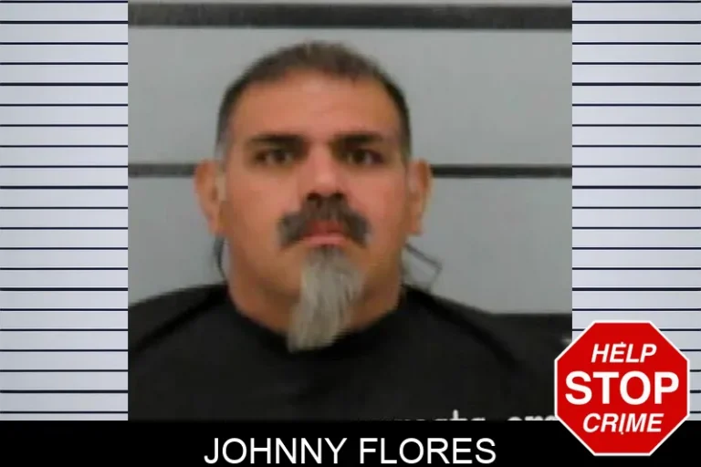 Johnny Flores