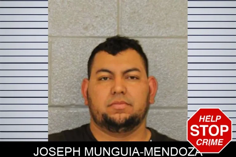 Joseph MuNguIa-Mendoza