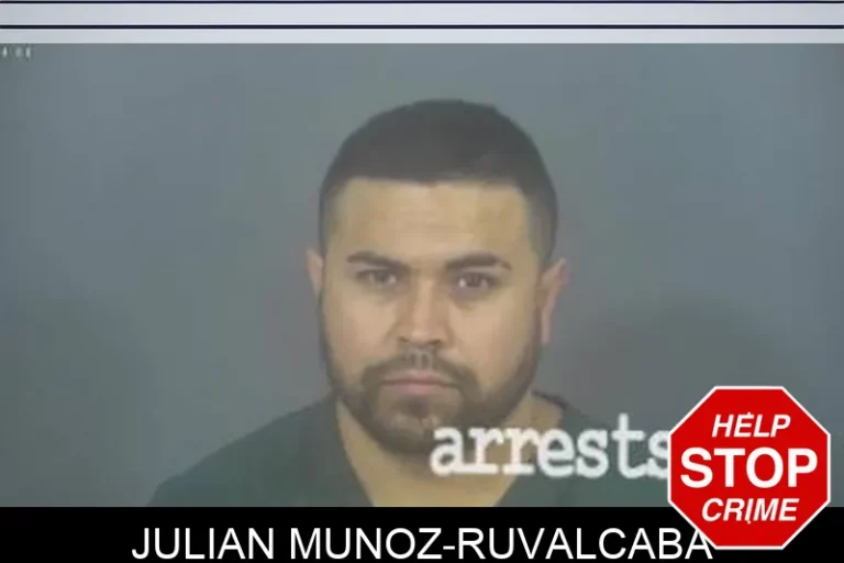 JuLian MuNoz-RuValcaba