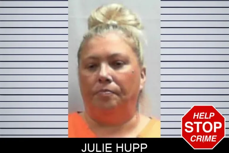 JuLie HuPp
