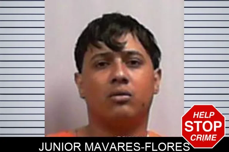 JuNior Mavares-Flores
