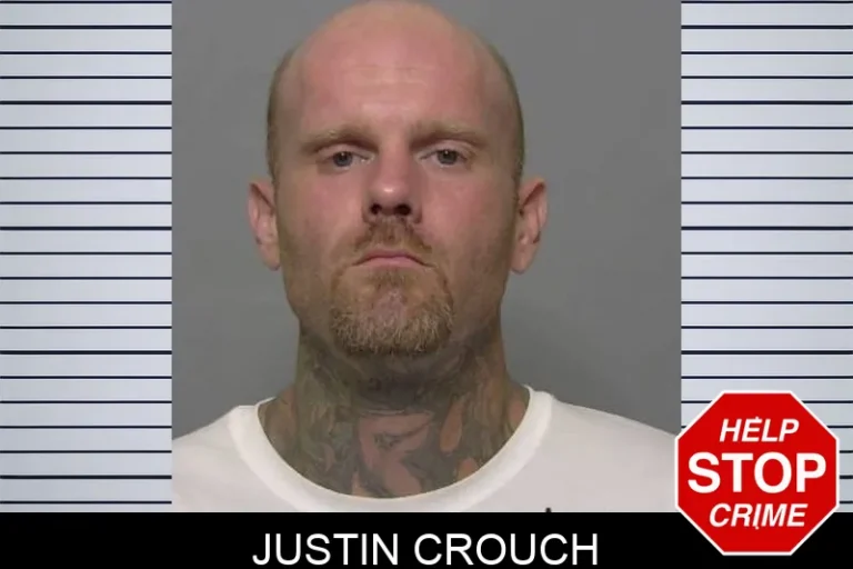 JuStin CrouCh