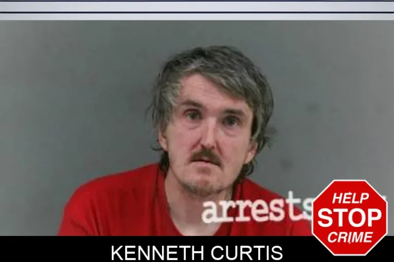Kenneth Curtis