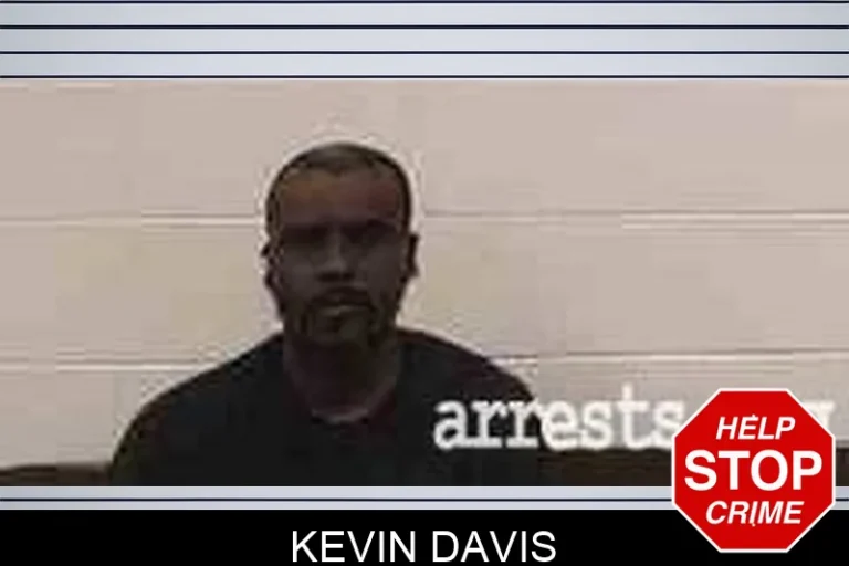 Kevin Davis