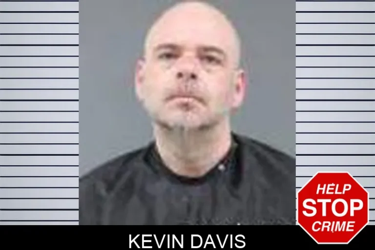 Kevin Davis