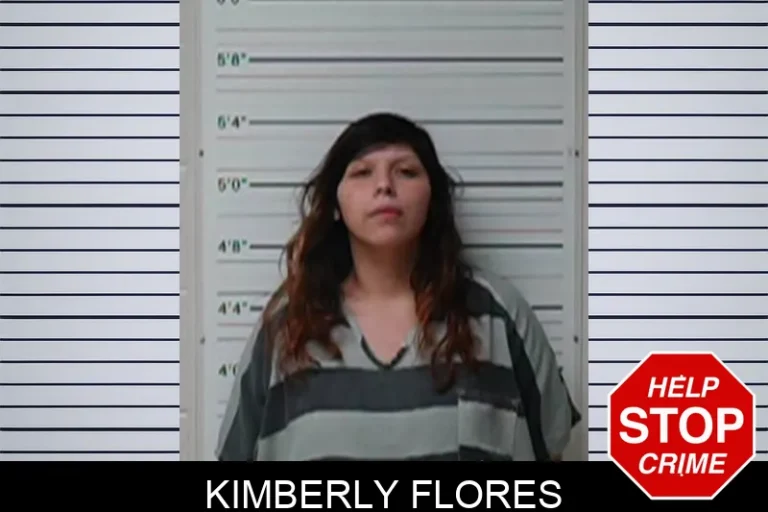 Kimberly Flores