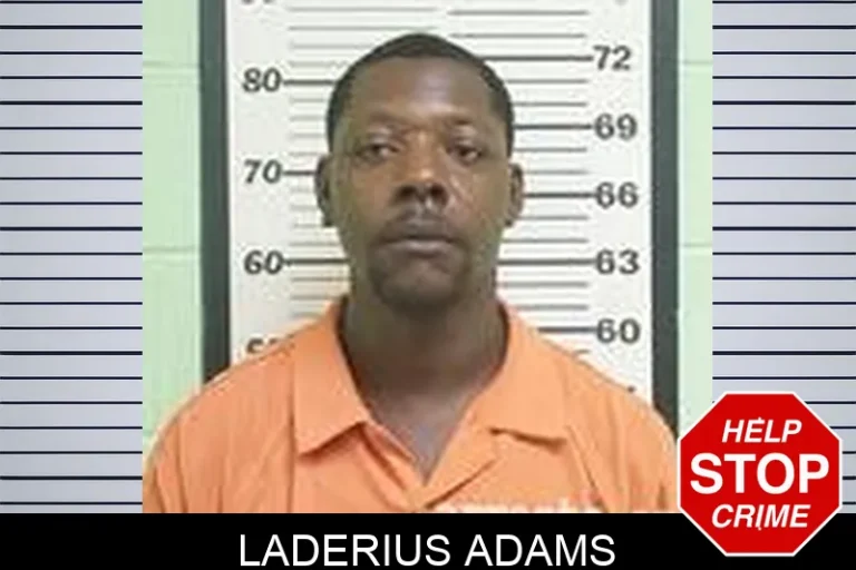 LaderiuS Adams