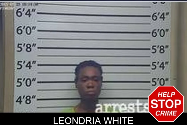 Leondria White