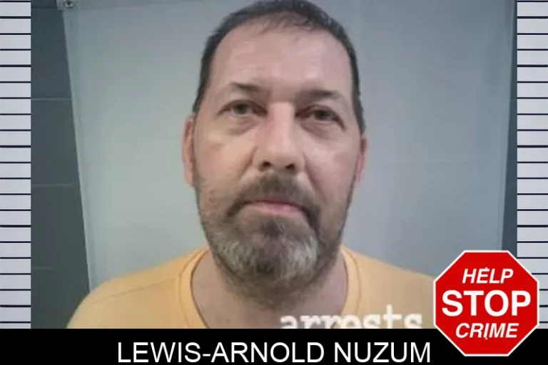 Lewis-Arnold Nuzum