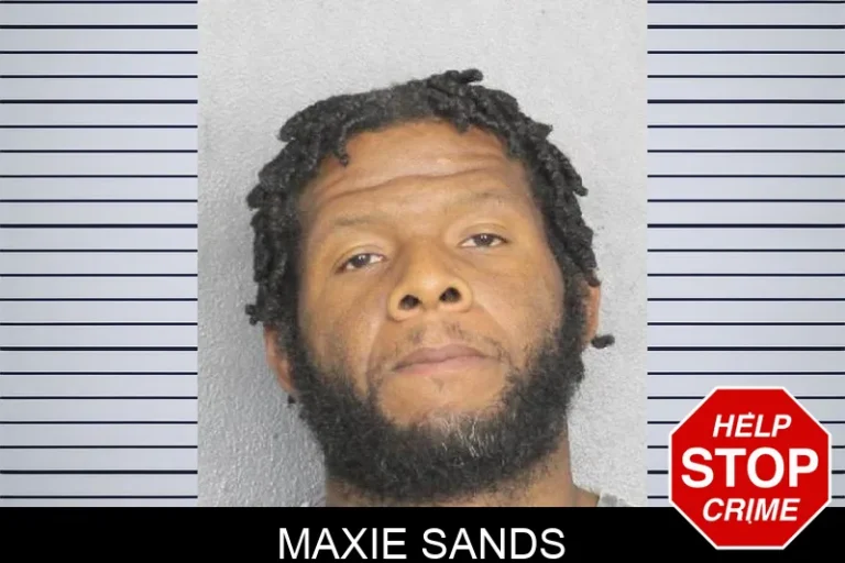 Maxie Sands