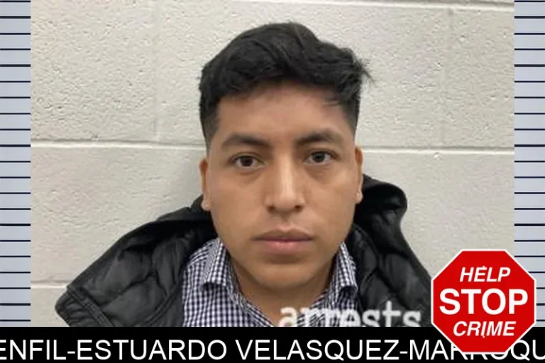 Menfil-EstuArdo VelasquEz-MarroquIn