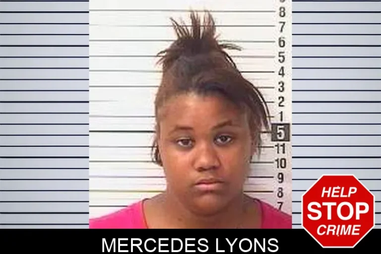 Mercedes Lyons