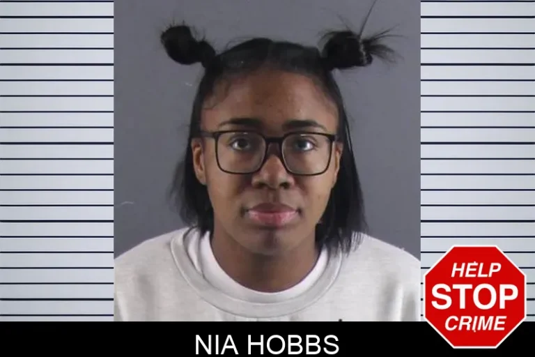 Nia Hobbs