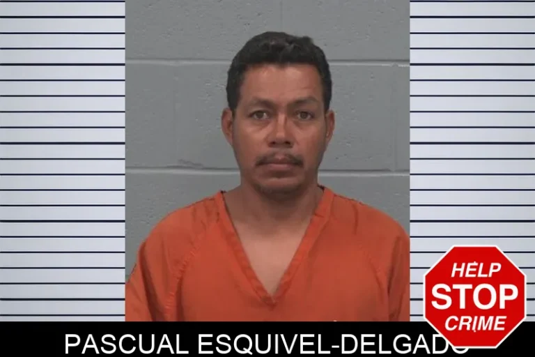 PascuAl EsquIvel-Delgado