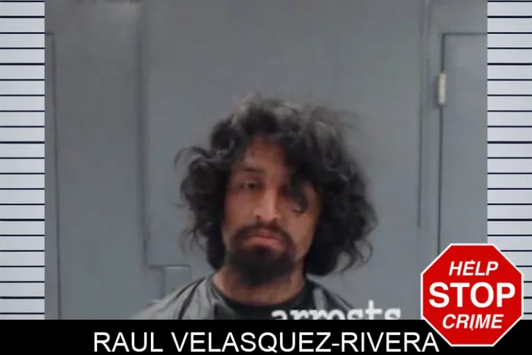 RauL VelasquEz-Rivera