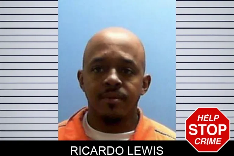 Ricardo Lewis