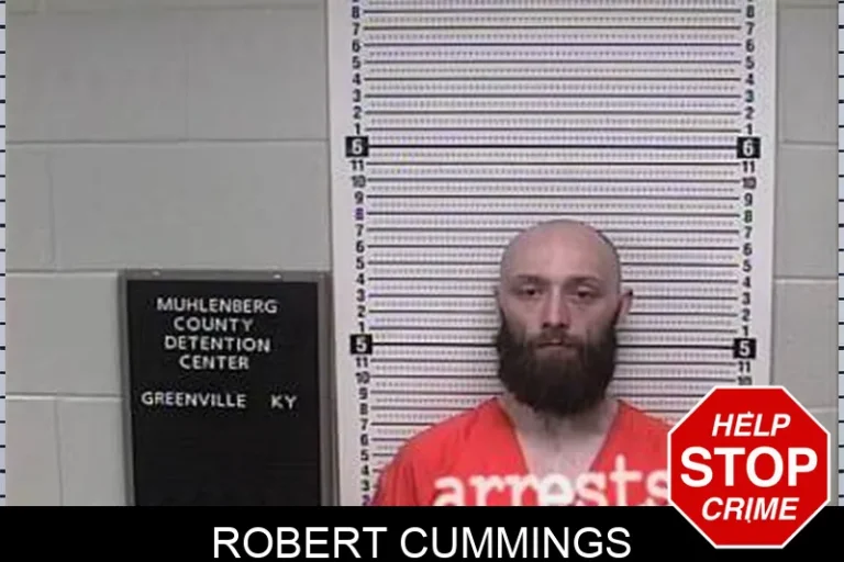 Robert CuMmings