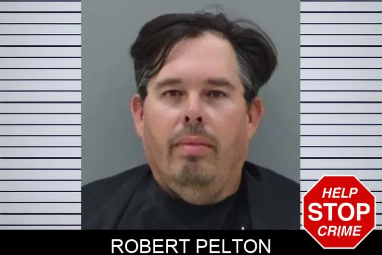 Robert Pelton