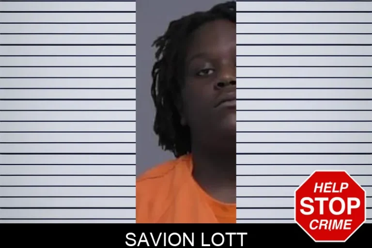 Savion Lott