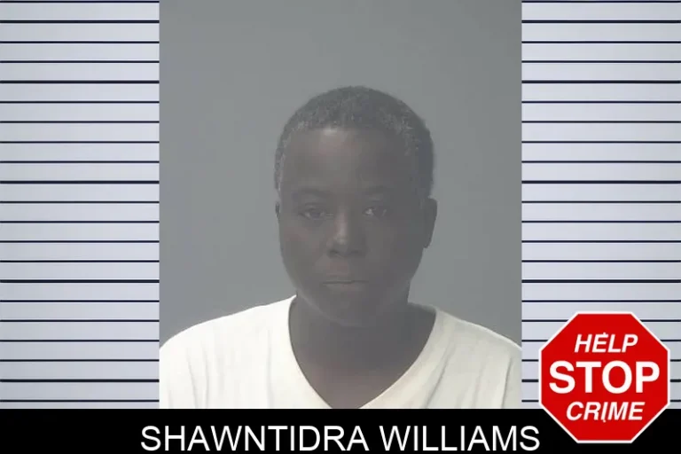 Shawntidra Williams